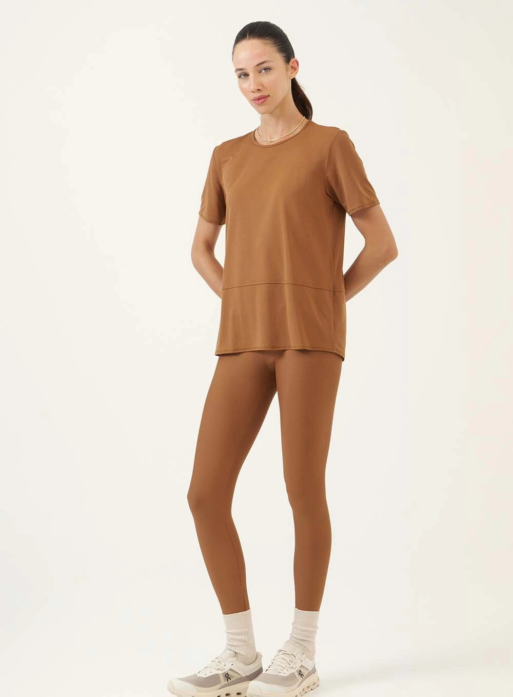 Camiseta Esportiva Relaxed Marrom
