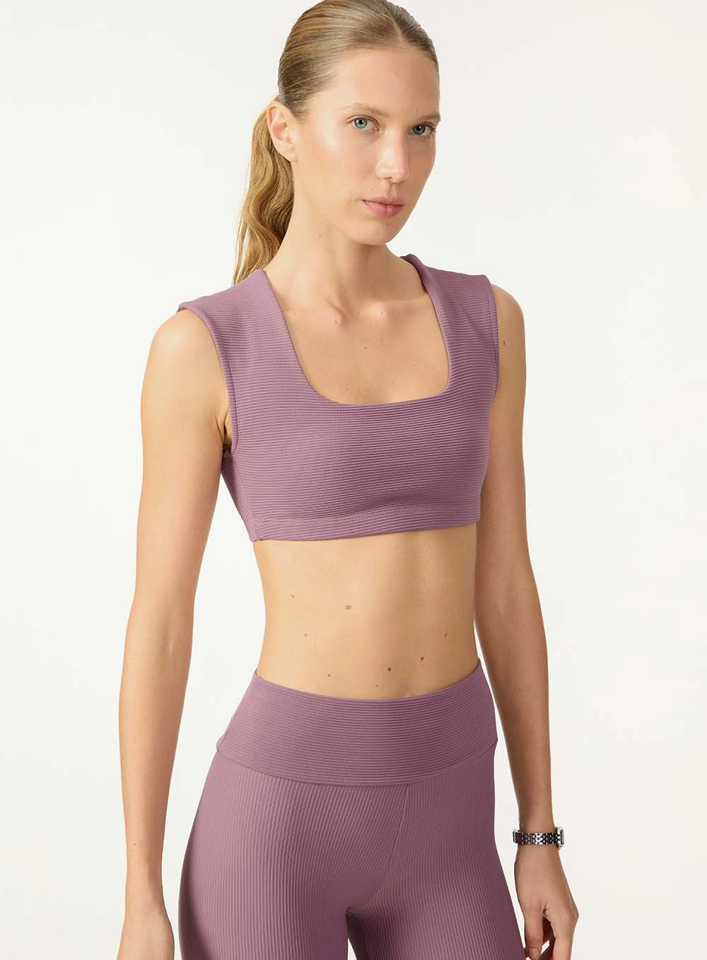 Blusa Cropped Canelada Ajustada Roxo