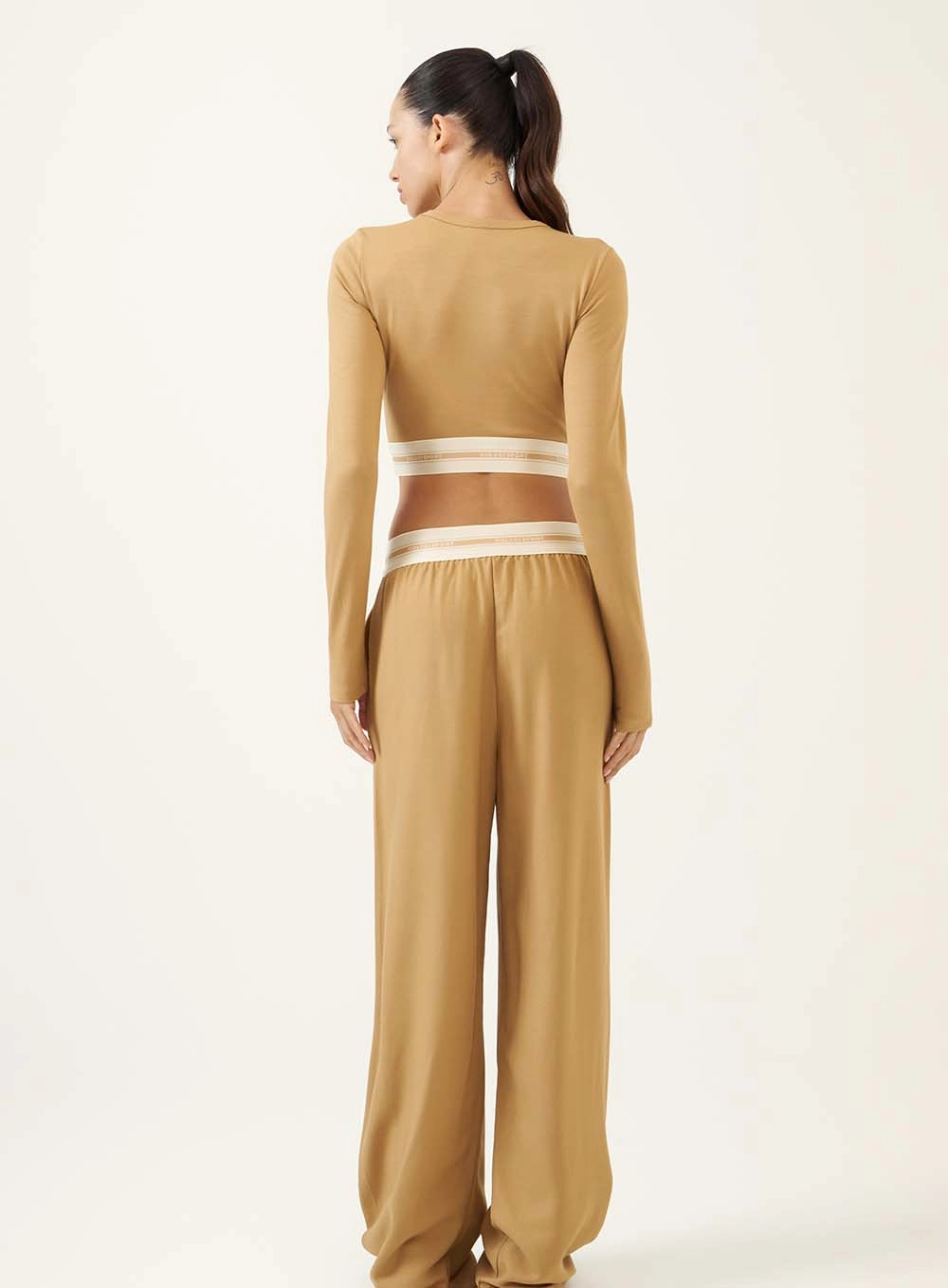Blusa Performance Cropped Bege