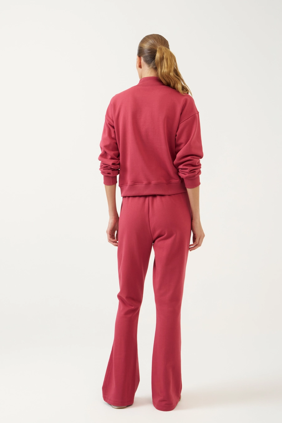 Blusão Cropped Com Zíper Frontal Vermelho