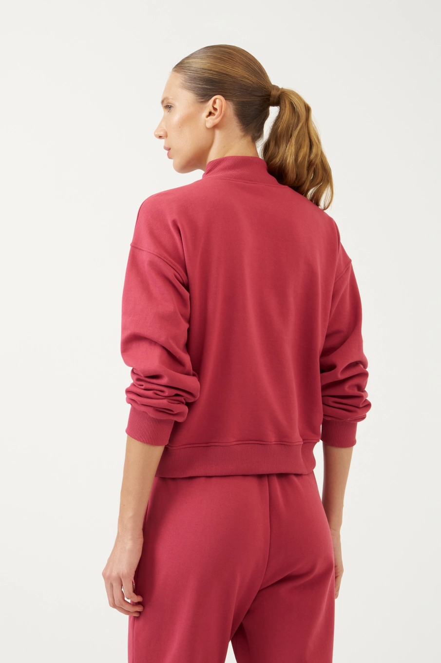 Blusão Cropped Com Zíper Frontal Vermelho