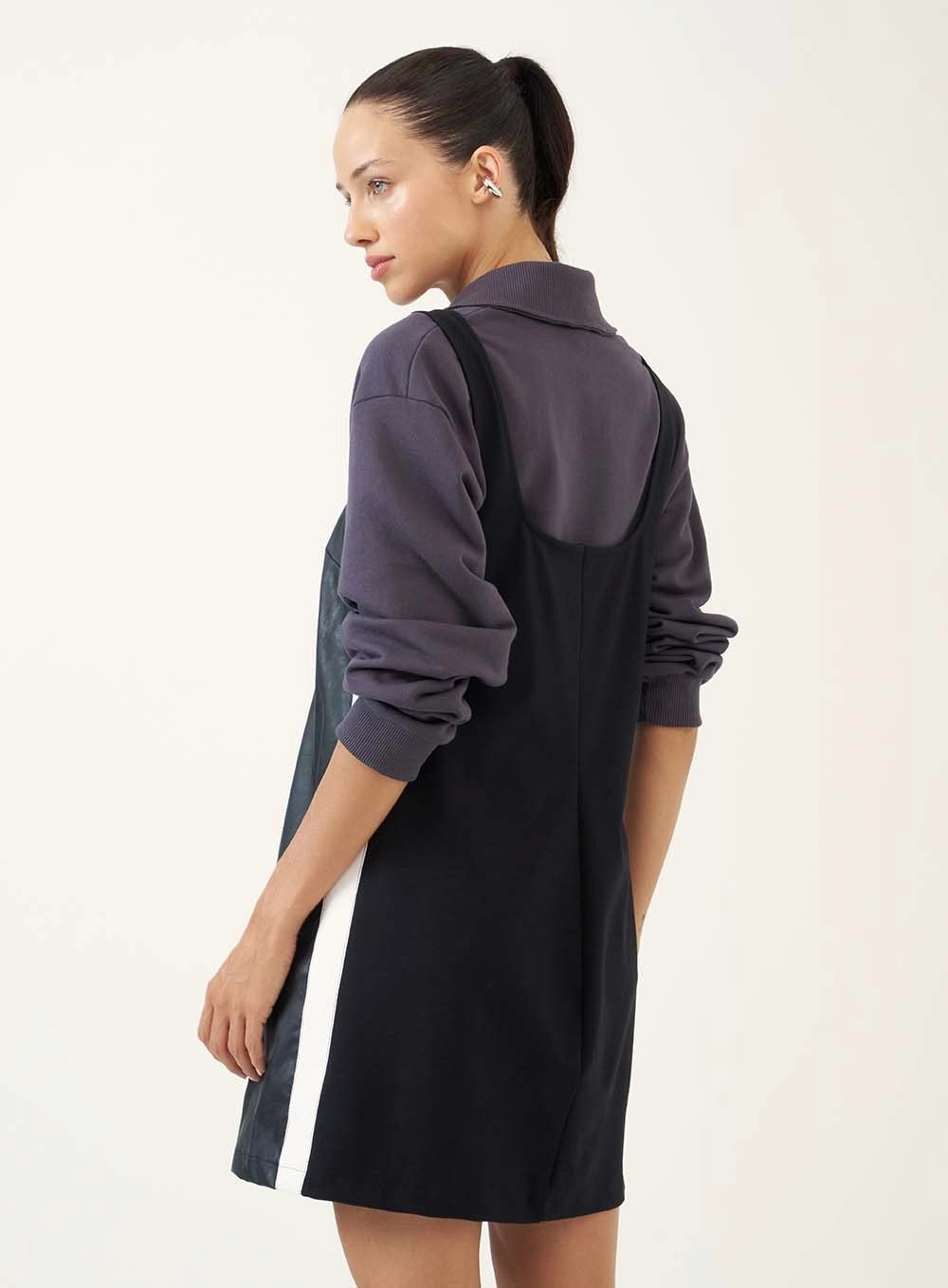 Vestido Salopete Curto Brilho Urbano Preto