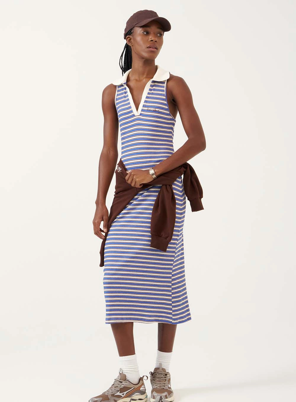 Vestido Midi Ajustado Gola Polo E Recorte Costas Estampados