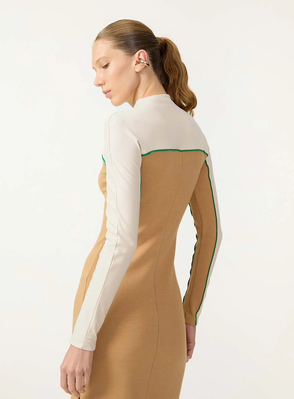 Vestido Midi Com Recorte Contrastante Bege