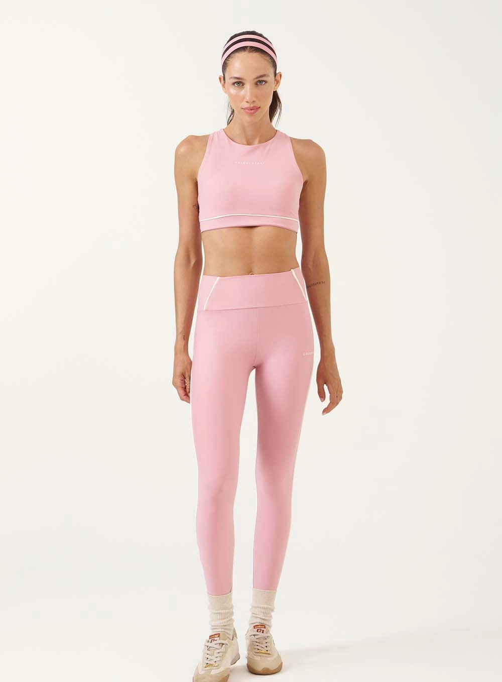 Conjunto Esportivo Com Top Nadador E Legging Slim Rosa