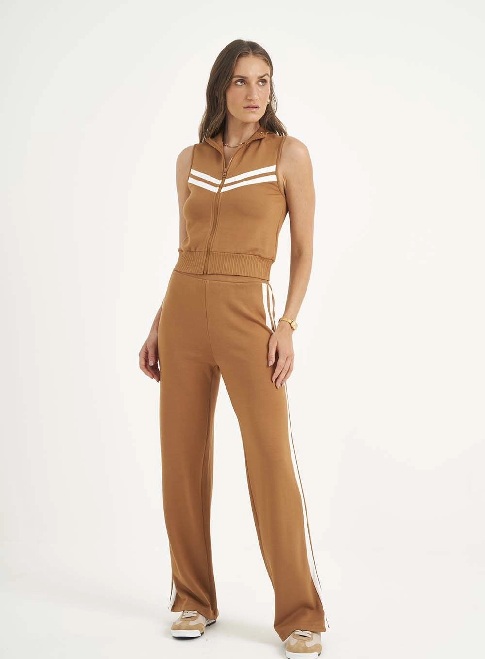 Calça Feminina Reta Comfort Marrom