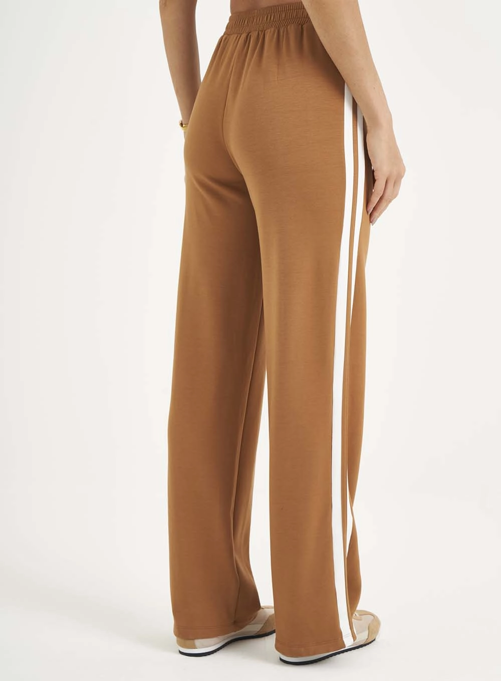 Calça Feminina Reta Comfort Marrom