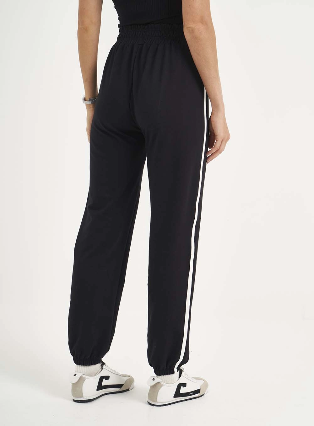 Calça Feminina Moletinho Jogger Comfort Listras Preto