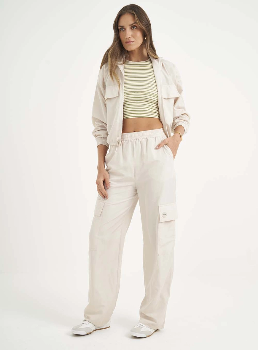 Calça Feminina Wide Leg Nylon