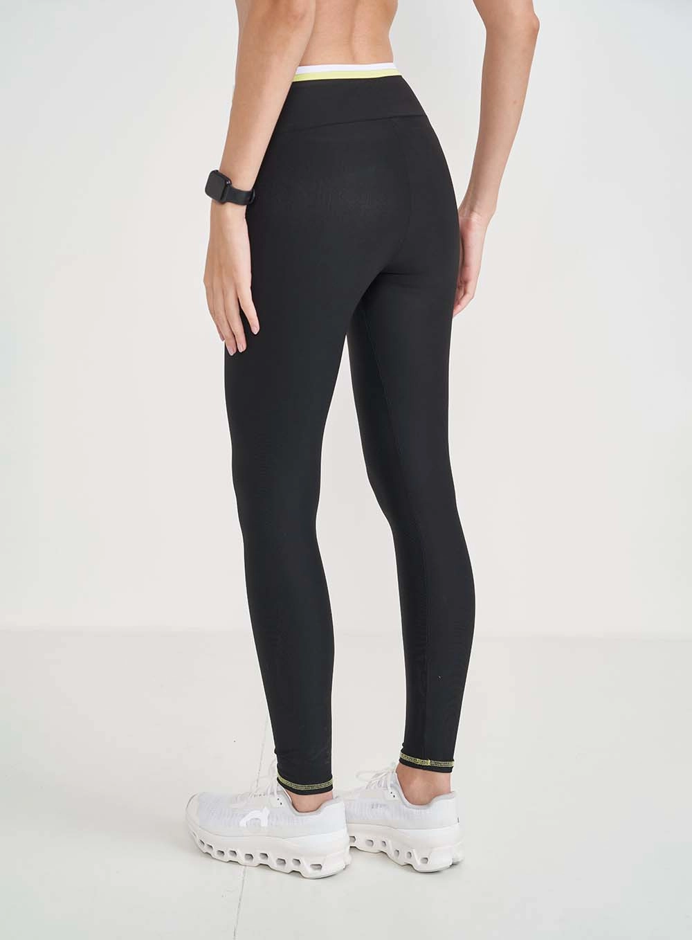 Calça Legging Perfect Fit - Contrast Preto