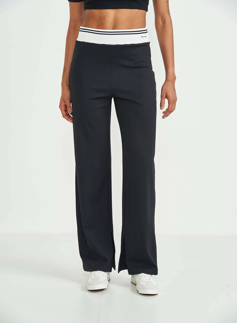 Calça Feminina Wide Leg Preto