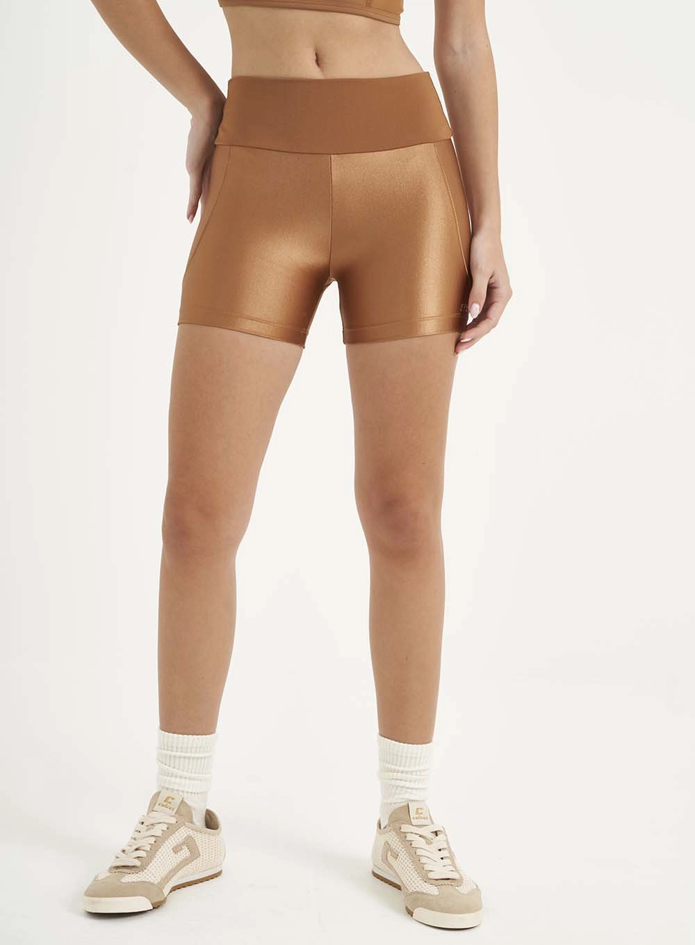 Bermuda Feminina Performance Fit Marrom