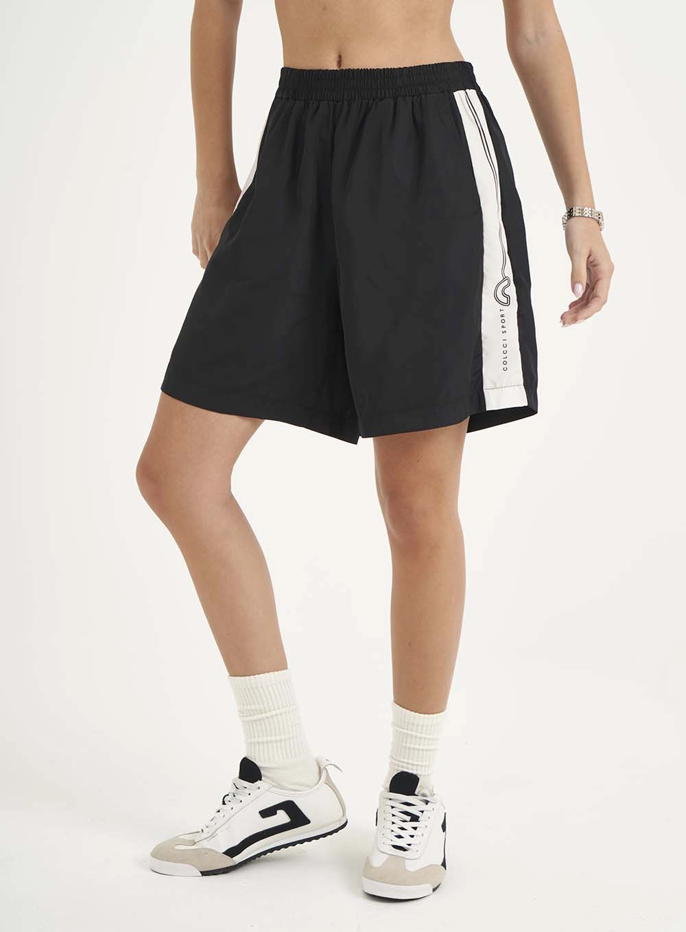 Bermuda Feminina Comfort Mid Nylon Preto
