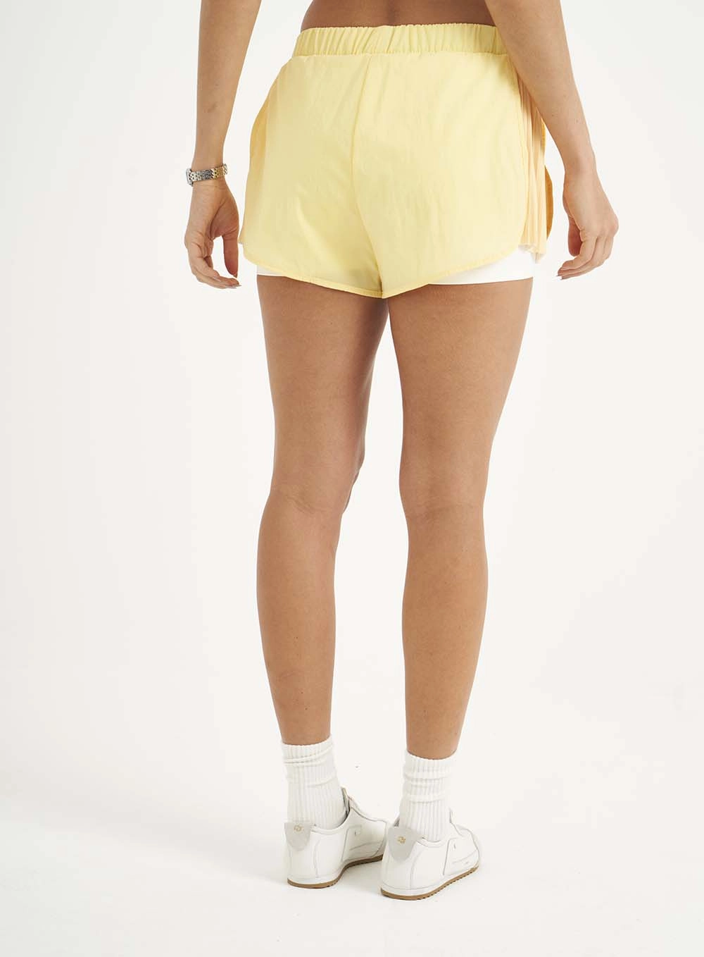 Short Feminino Comfort Amarelo