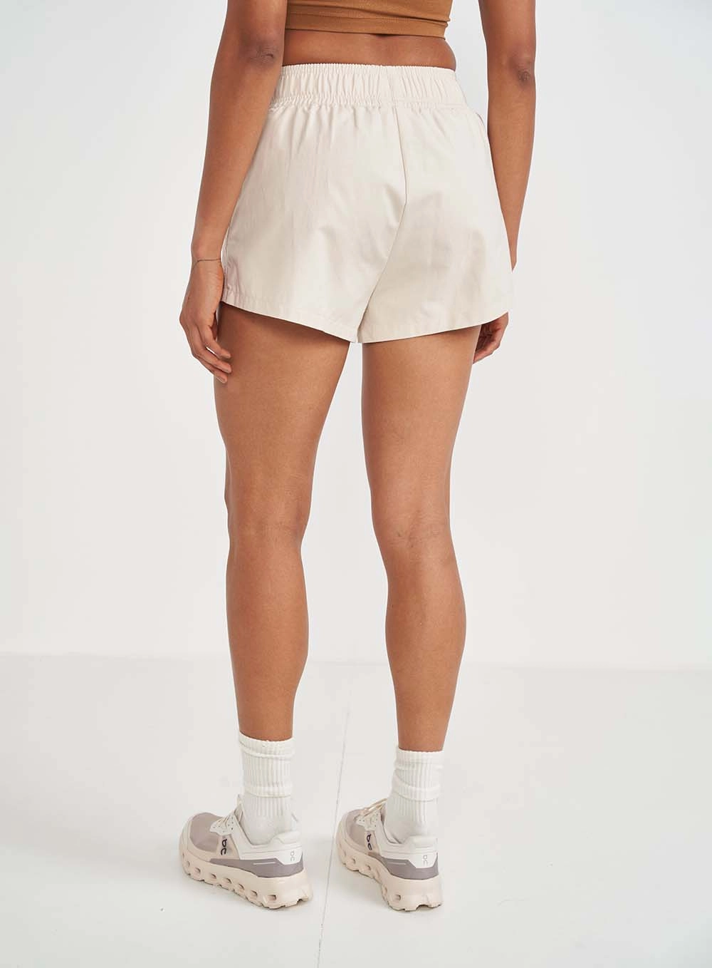Short Comfort Fit Bege