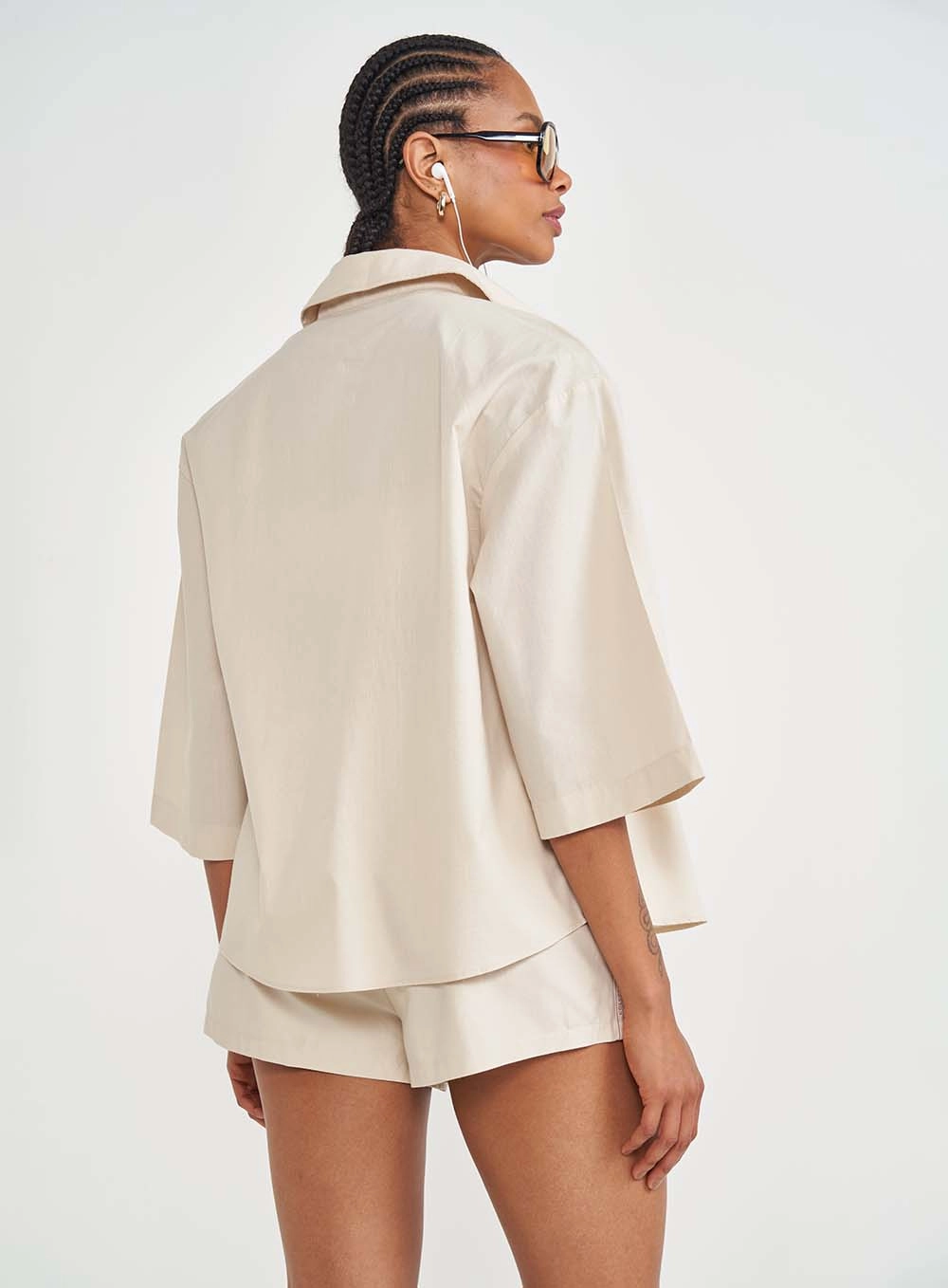 Camisa Feminina Loose Bege