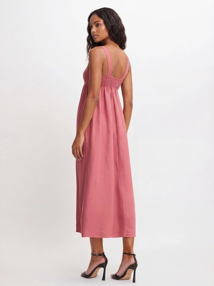 Vestido Midi Evasê