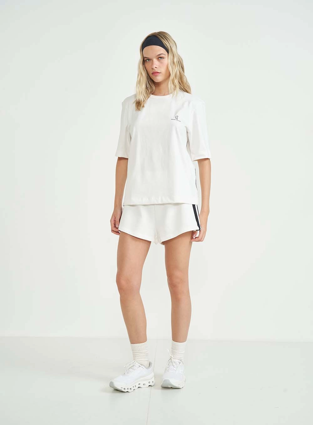 Camiseta Feminina Loose Off-Shell