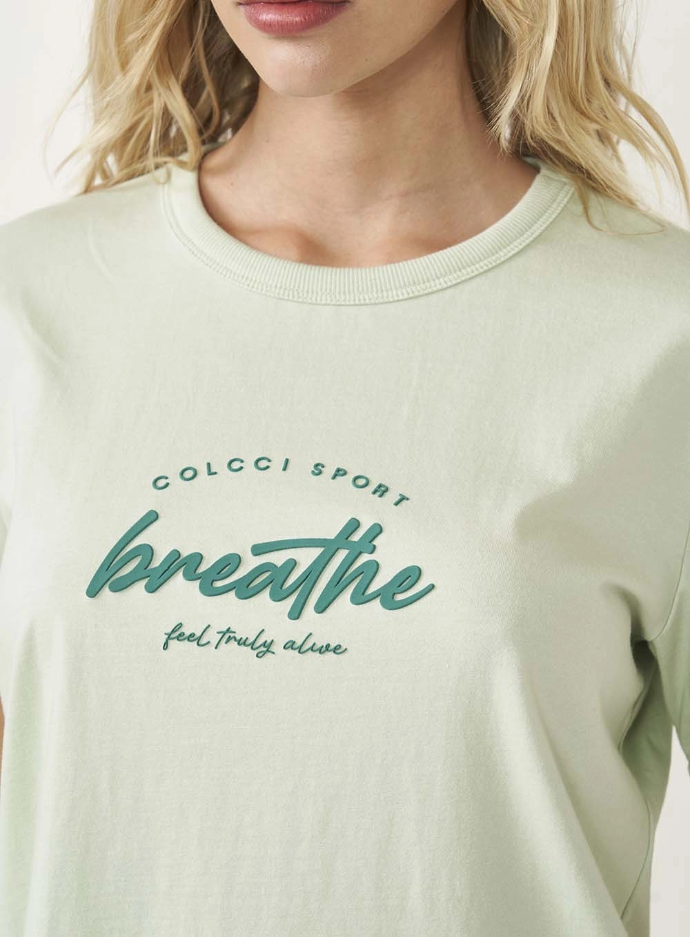 Camiseta Feminina Malha Comfort Fit Verde