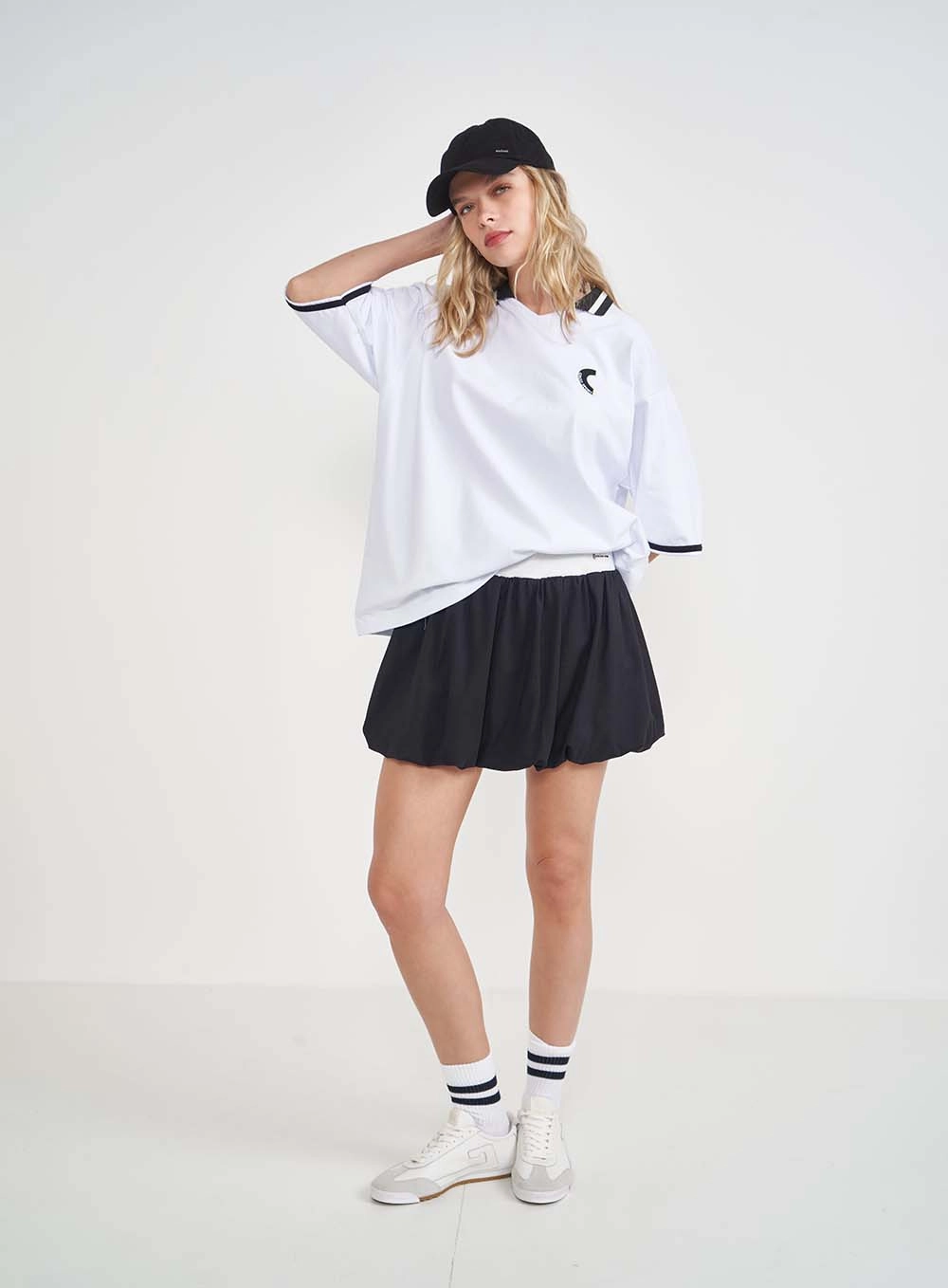 Camiseta Loose Com Gola Polo Branco