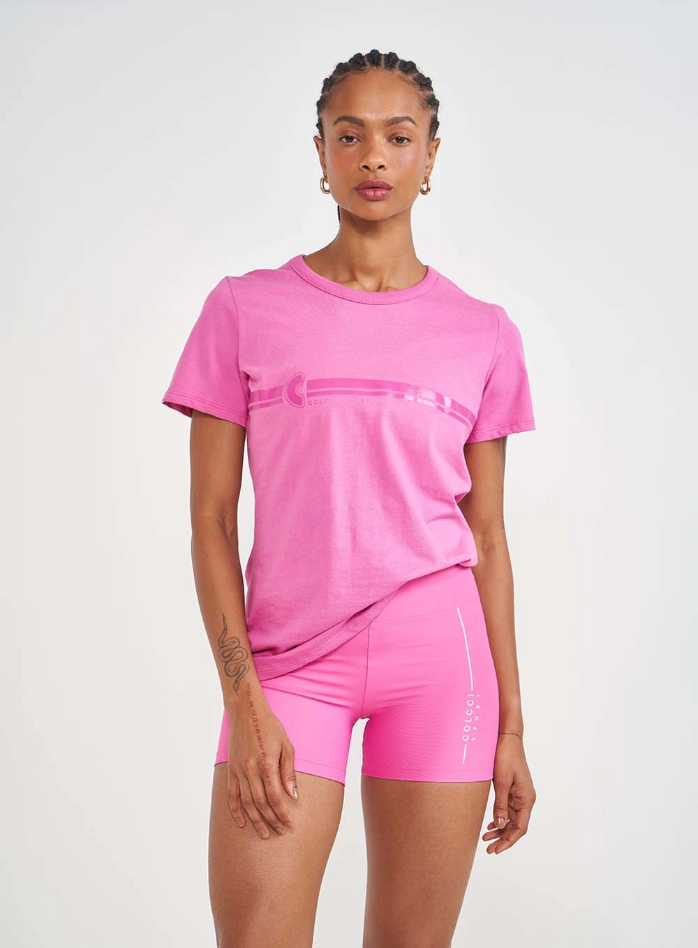 Camiseta New Comfort Fit Com Detalhe Rosa