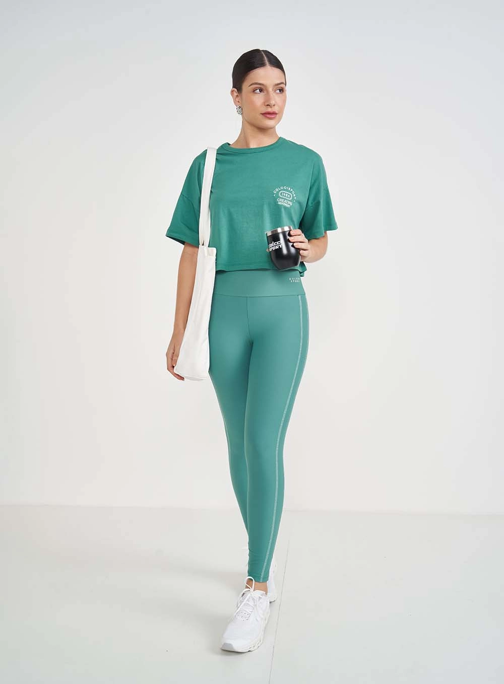 Camiseta Feminina Loose Fit Verde