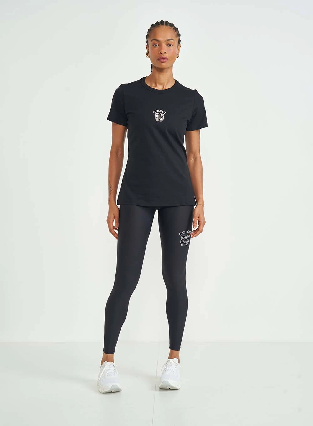 Camiseta Feminina Comfort Fit Preto