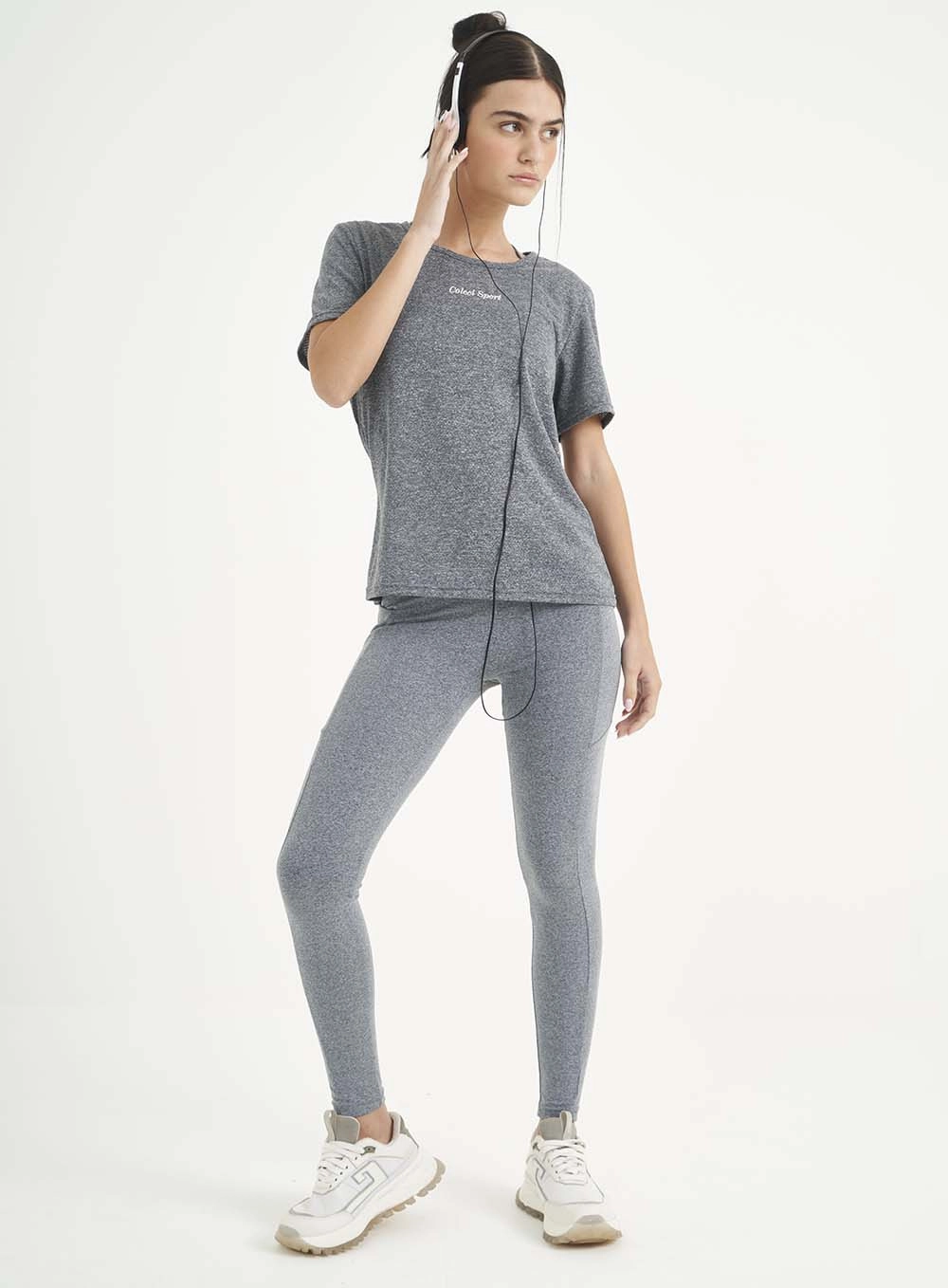 Blusa Feminina Comfort Cinza