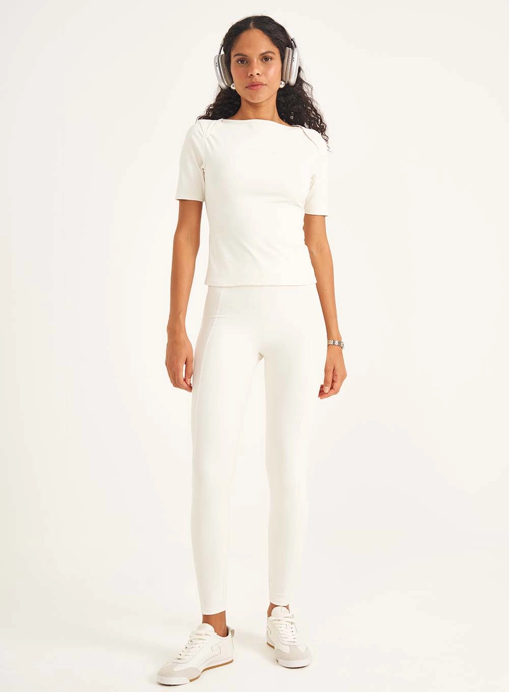 Blusa Feminina Slim Off-Shell