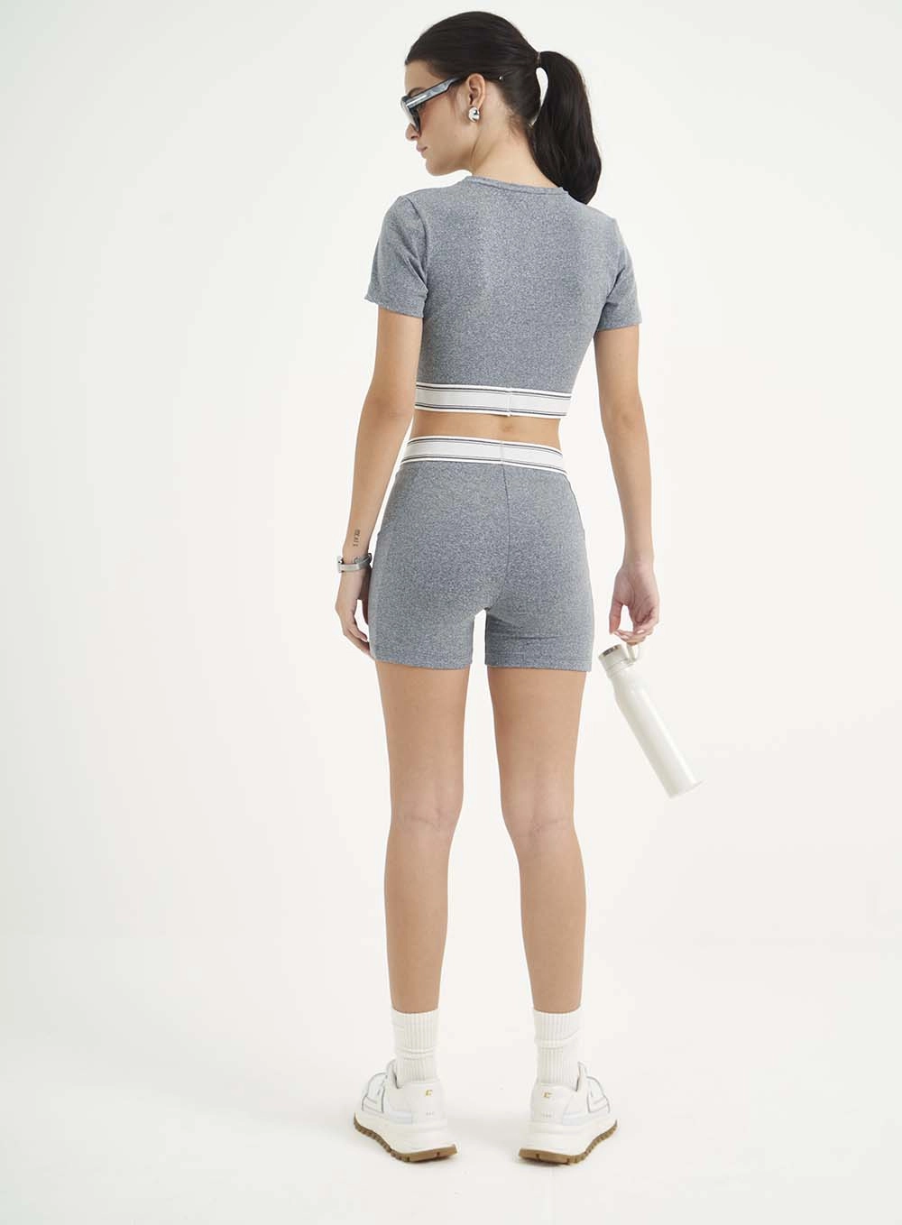 Blusa Feminina Slim Cinza