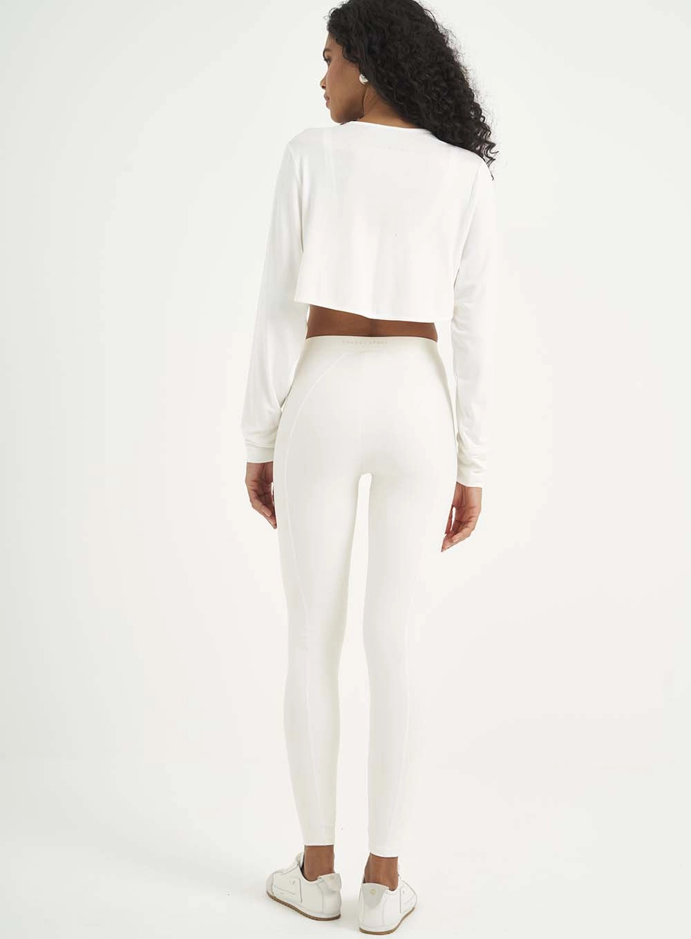 Blusa Feminina Loose Fit Off Shelll