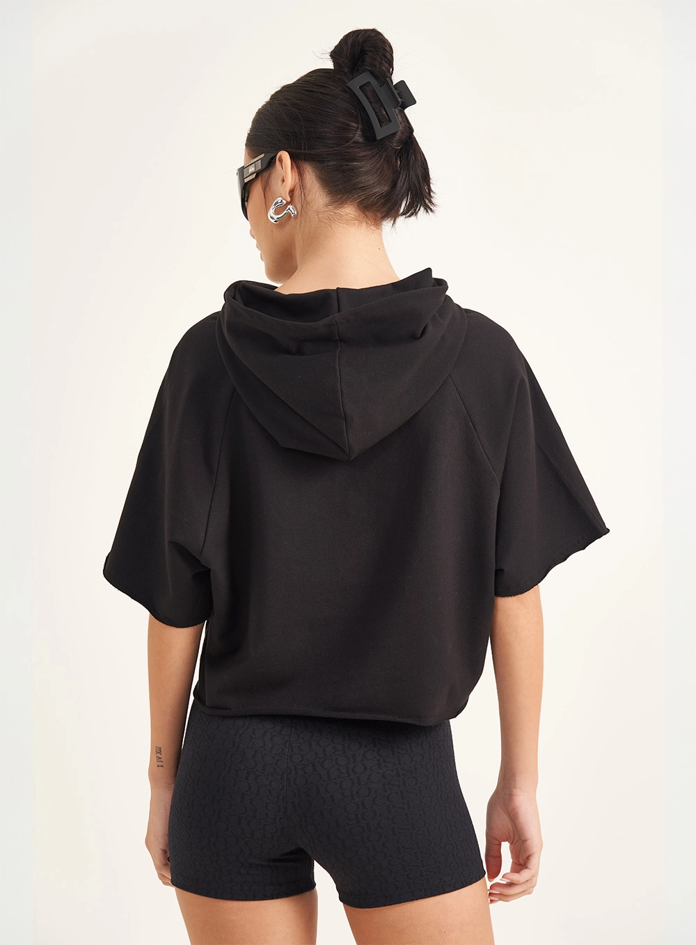 Blusa Feminina Loose Moletinho Com Capuz Preto