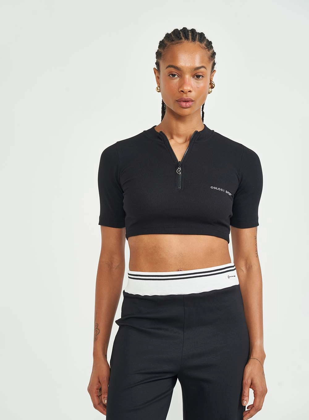 Blusa Feminina Canelada Slim Com Detalhe Do Ziper Preto