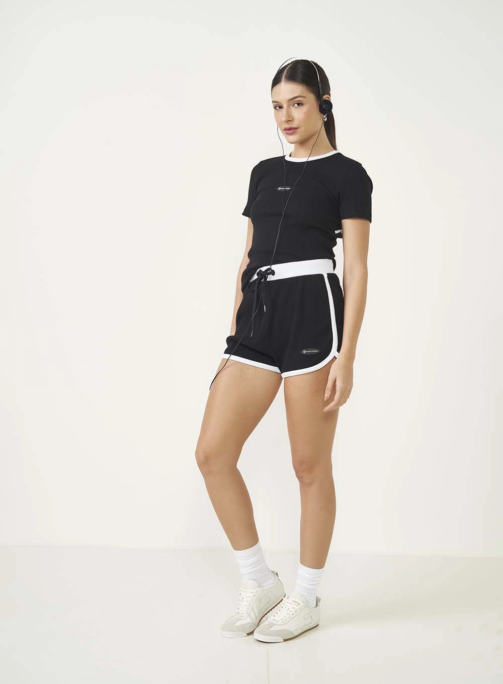 Blusa Feminina Canelada Contrast Preto