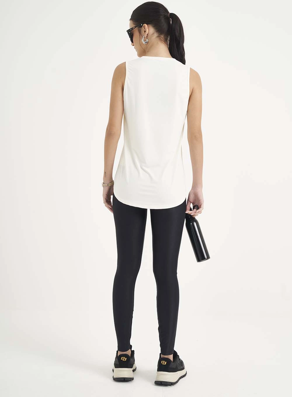 Regata Feminina Comfort Fit Off-Shell