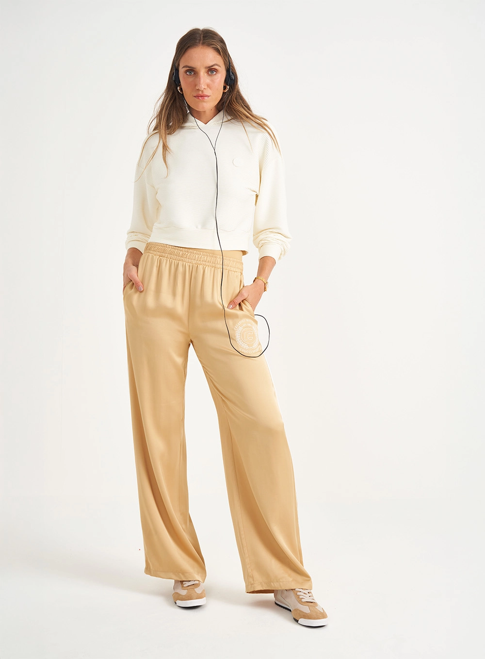 Blusão Feminino Comfort Fit Canelado Off Shell