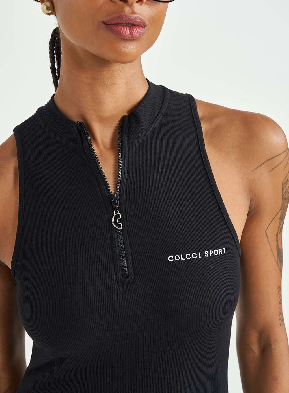 Vestido Midi Gola Com Zíper Canelado Preto