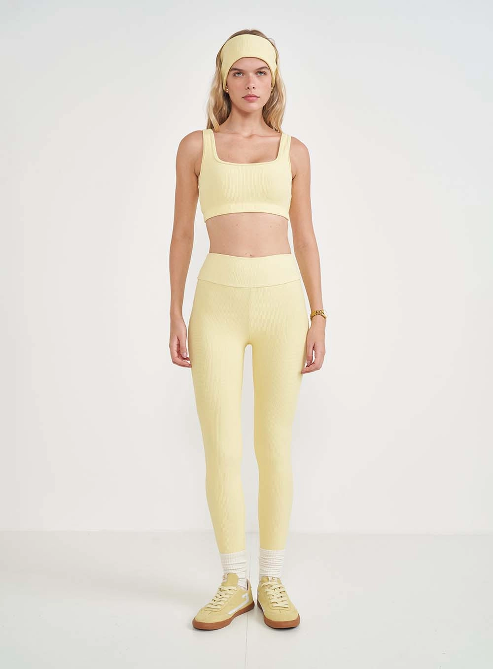 Top Medium Performance Canelado Amarelo