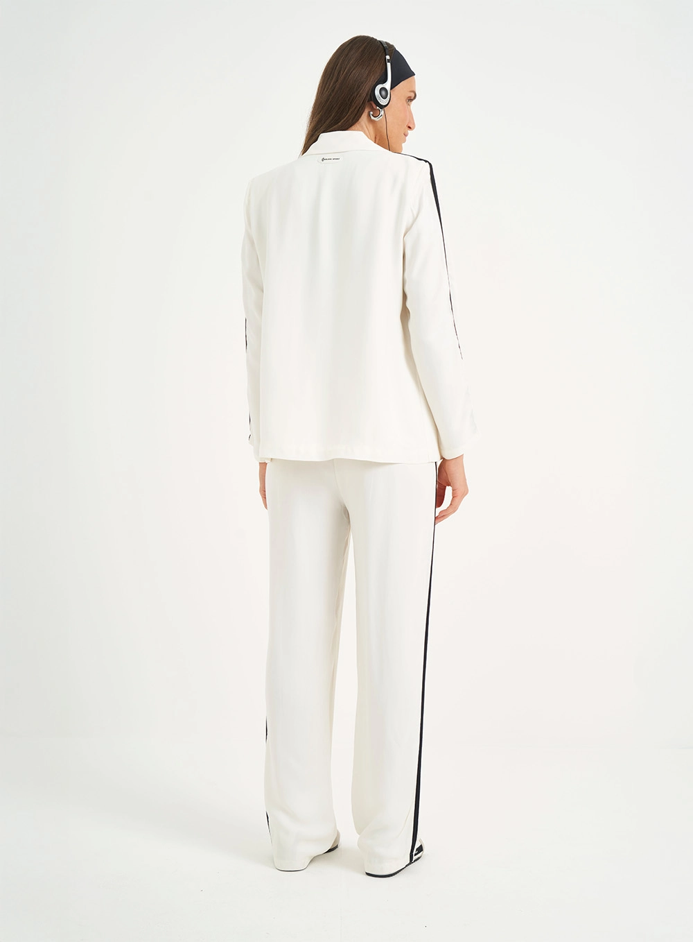 Blazer Feminino Com Listra Off-Shell