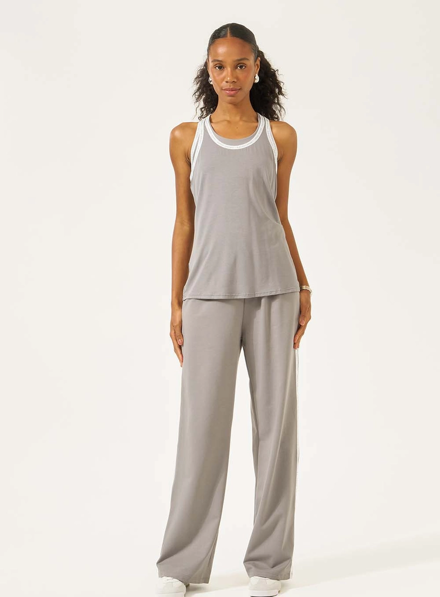 Calça Moletinho Reta Comfort Com Listra Lateral