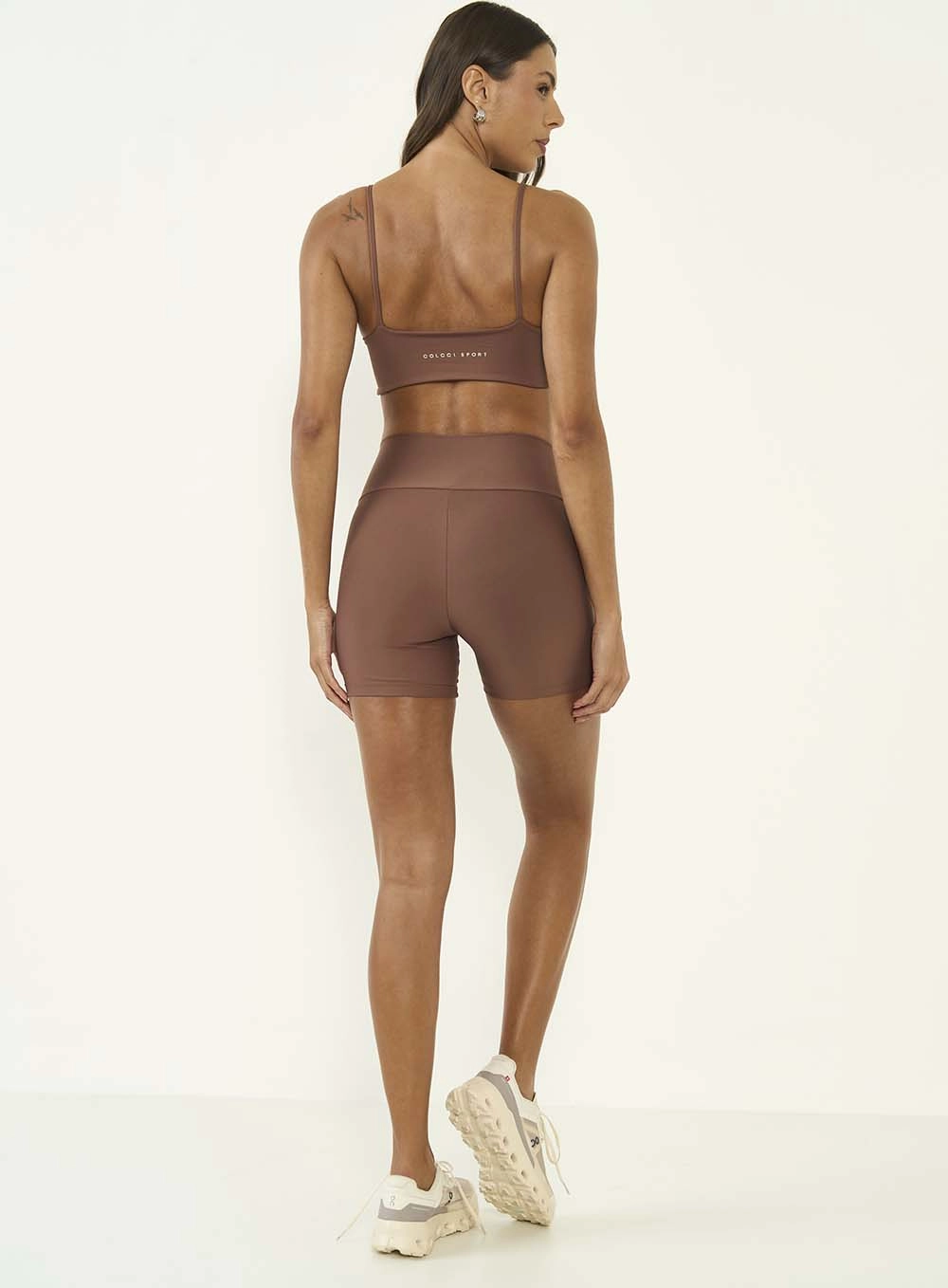 Bermuda Feminina Velocity Fit Marrom