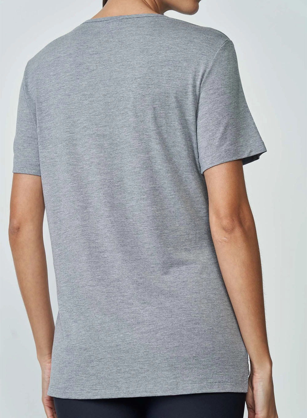 Camiseta Feminina New Comfort Fit Cinza