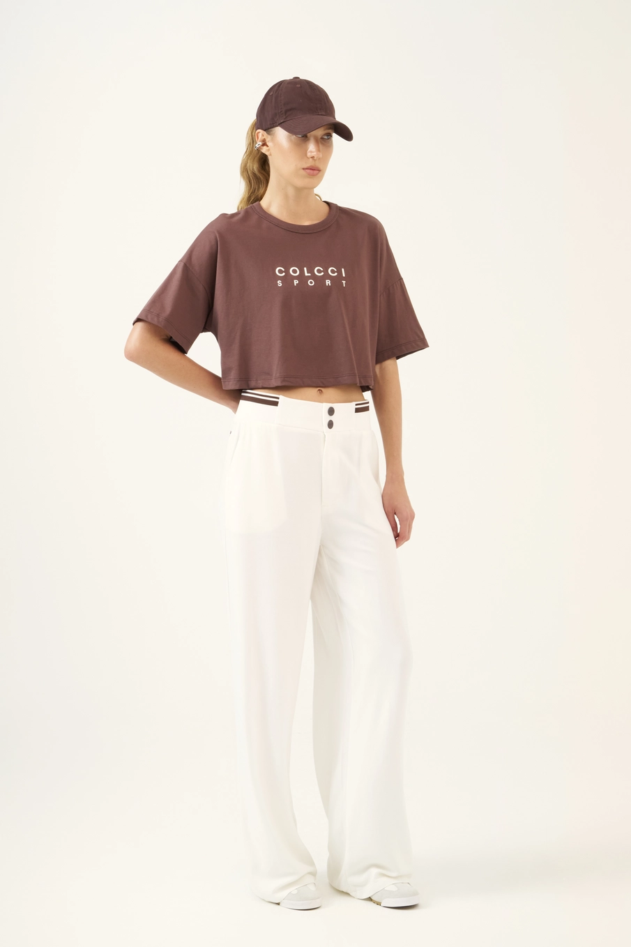 Camiseta Feminina Loose Marrom