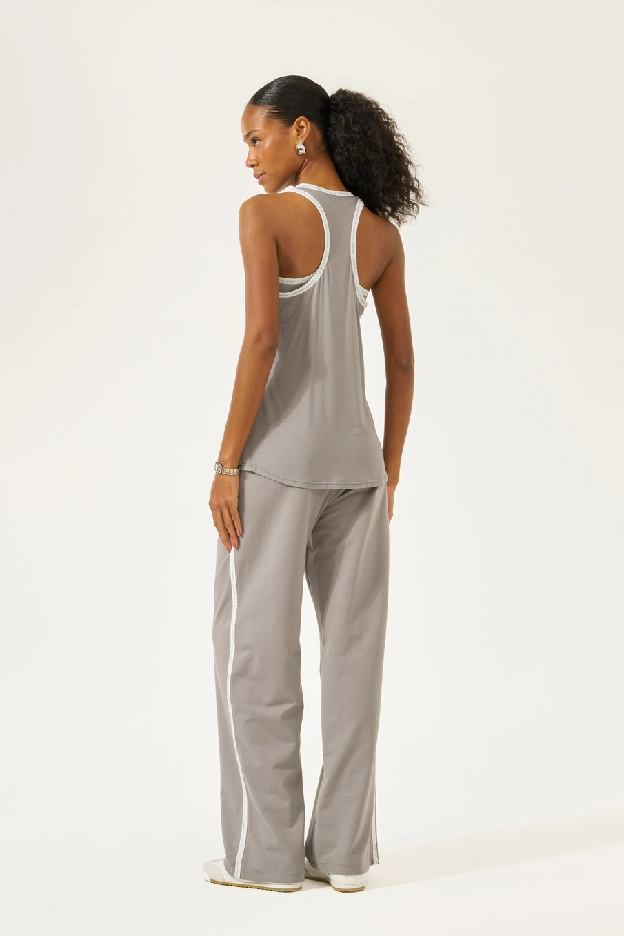 Regata Feminina Slim Cinza