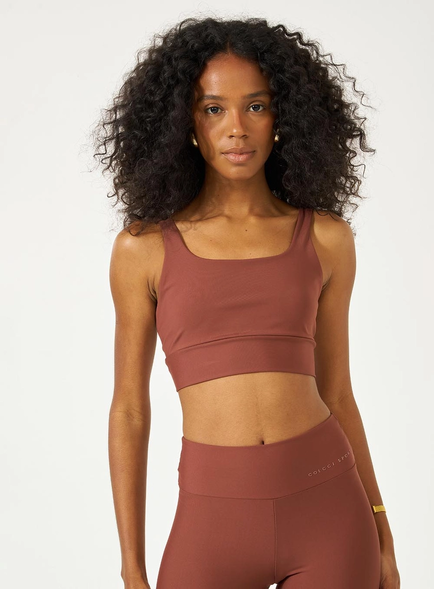 Top Essential Fit