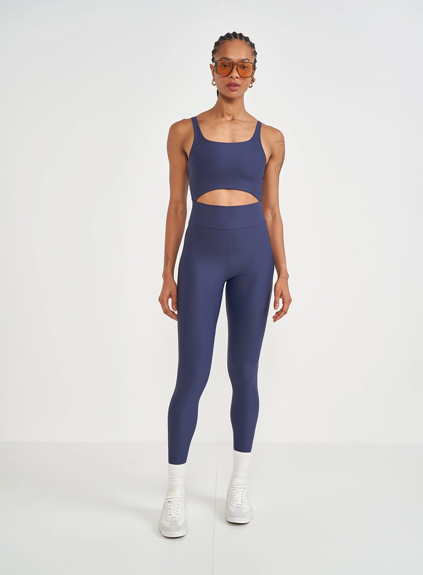 Macacão Slim Cut-out
