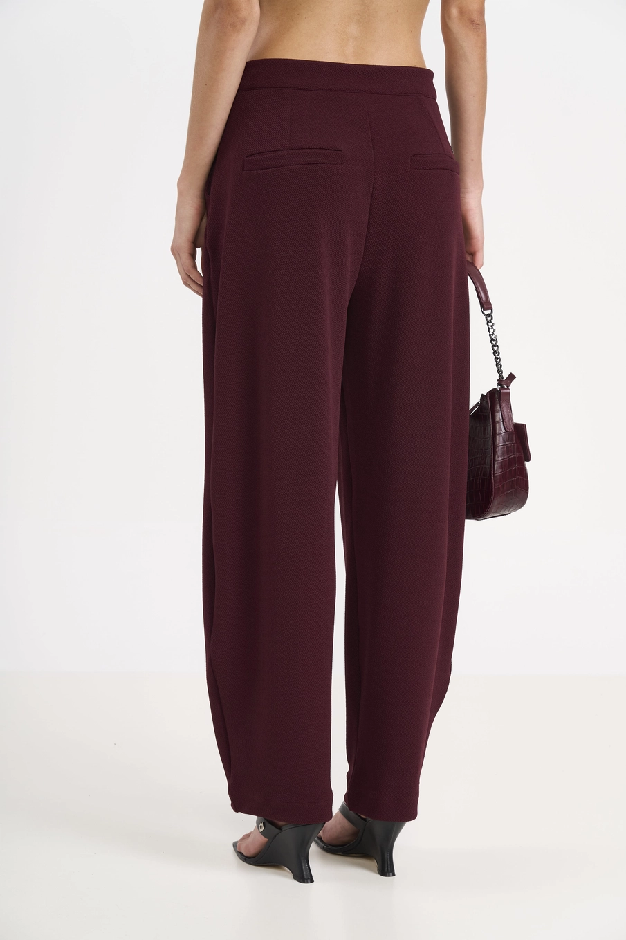 Calça Pantalona Alfaiataria Bordô
