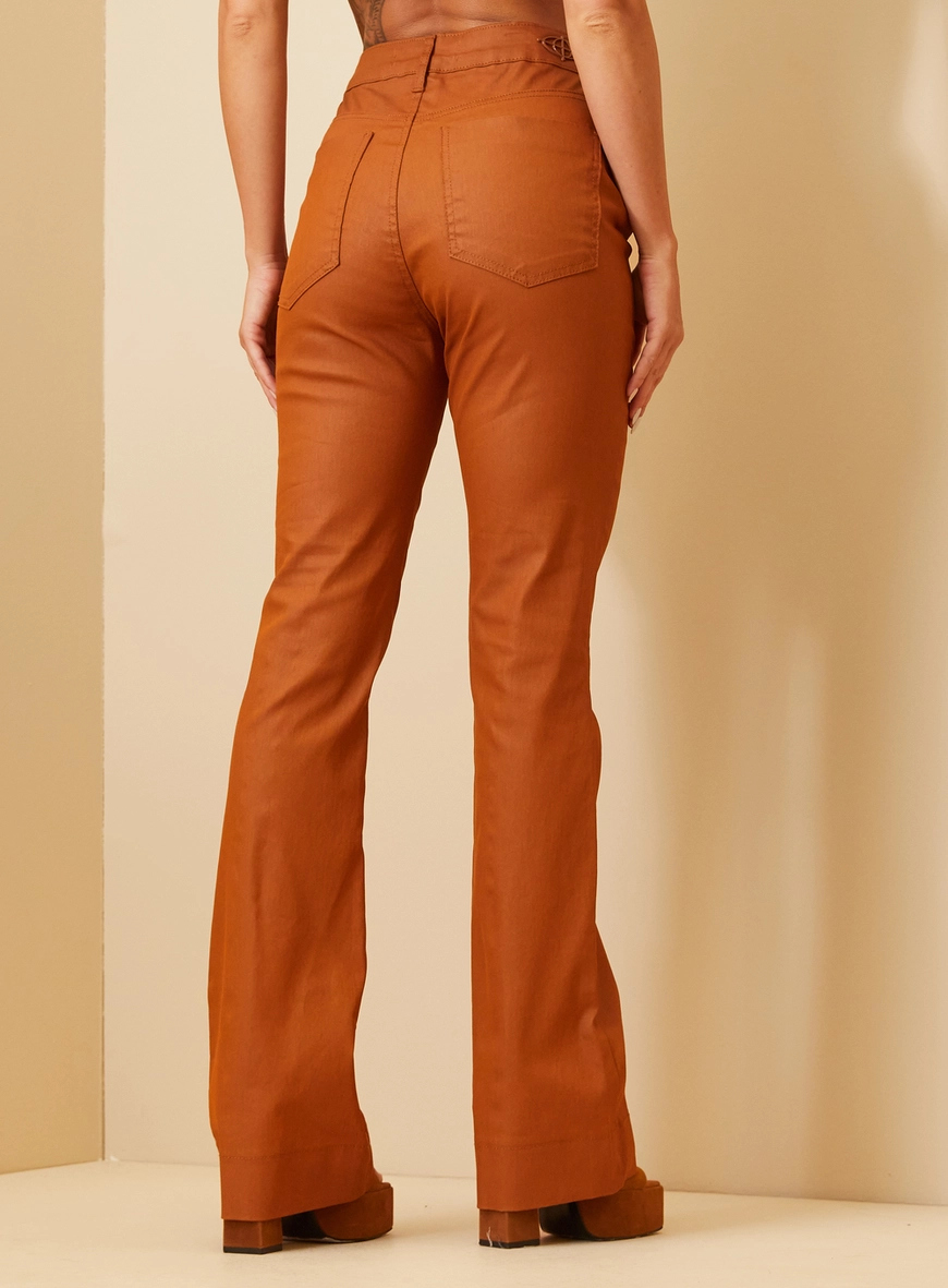 Calça Feminina Wide Leg Resinada Camila Marrom 4