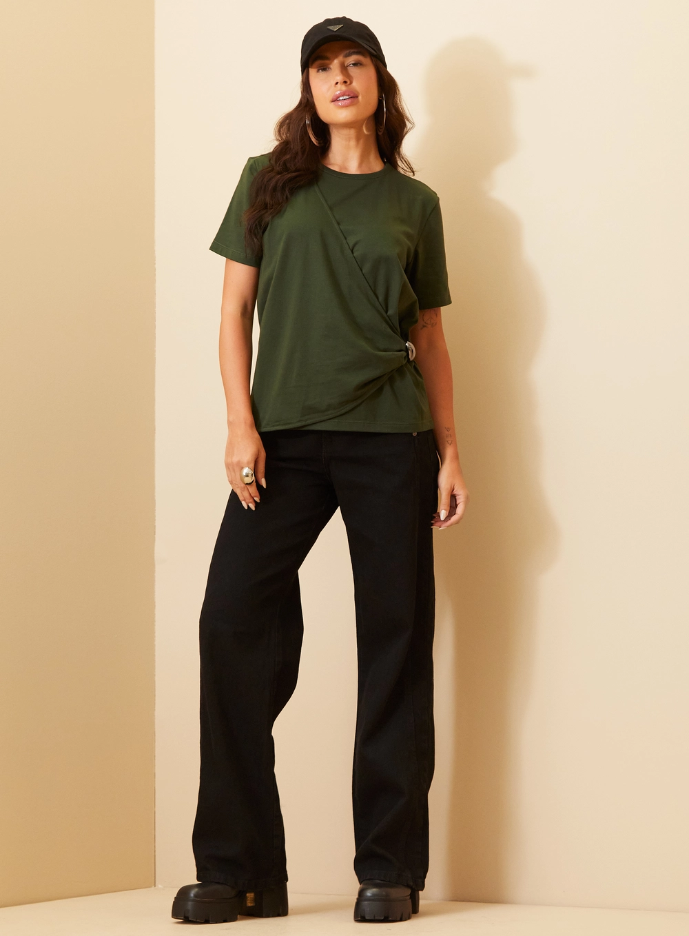 Camiseta Feminina Reta Verde 4