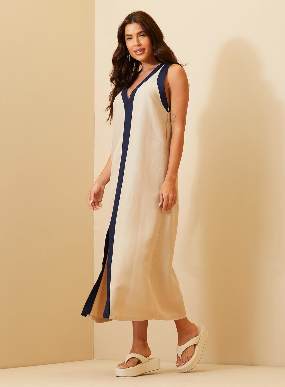 Vestido Midi Comfort Bicolor Bege 1